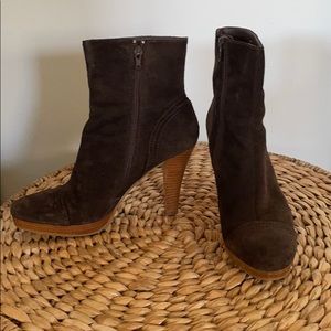 Steve Madden Clarissa Booties